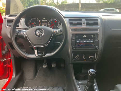 Volkswagen FOX COMFORTLINE 1.6 MSI 2017/2018